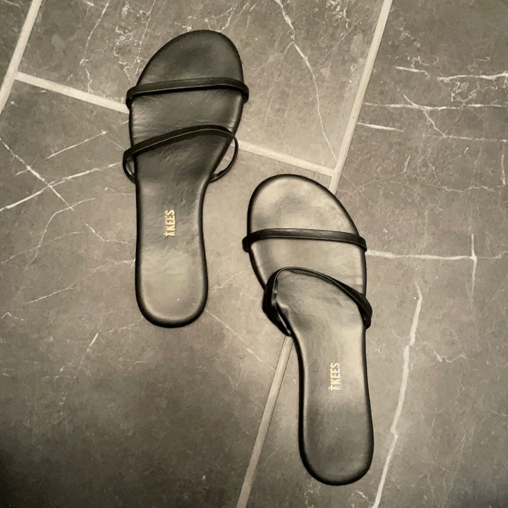 TKEES sandals